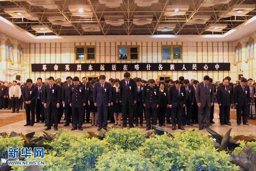 15 погибших в ходе столкновений с террористами в Синьцзяне были награждены посмертно (2)