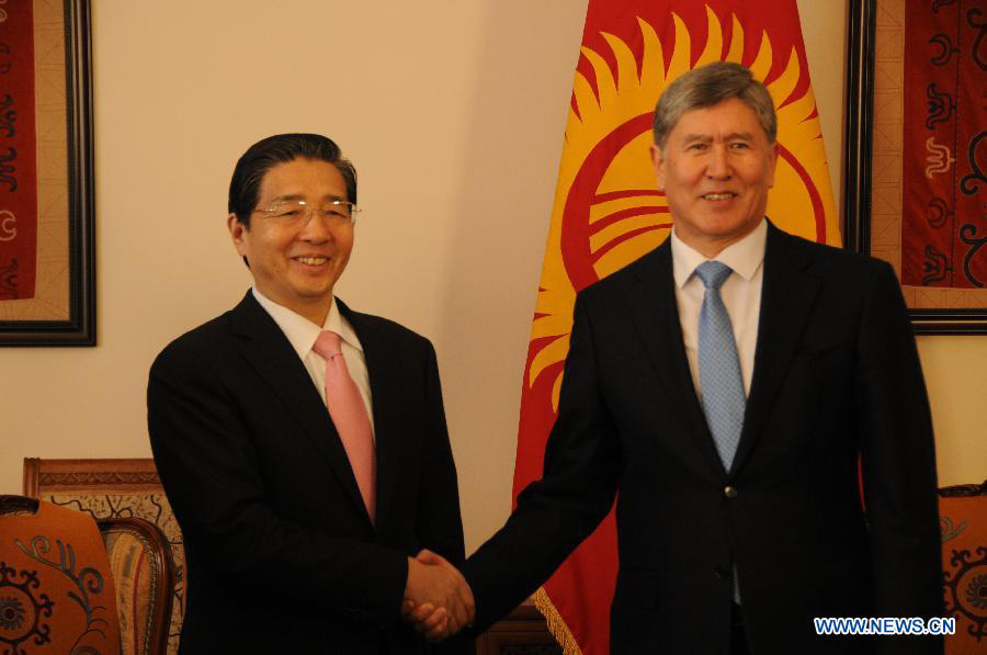 Го Шэнкунь встретился с президентом Кыргызстана