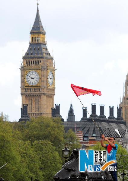 В Лондоне тысячи людей приняли участие в марше и митинге на 1-е мая (5)