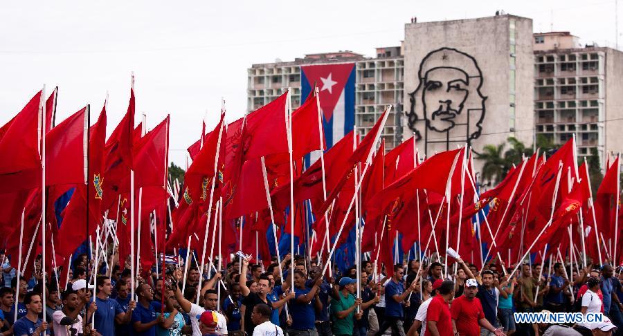 На Кубе прошли праздничные демонстрации по случаю 1-го Мая
