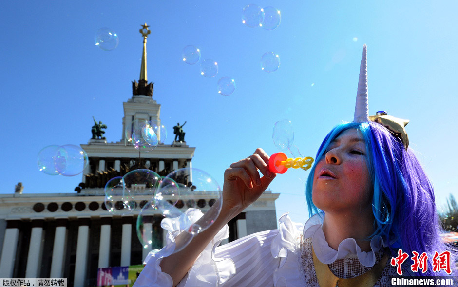 Ежегодный московский фестиваль мыльных пузырей (5)