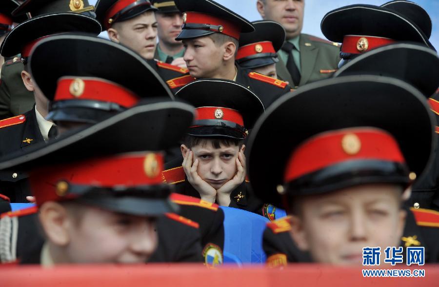 В России проходят генеральные репетиции Парада Победы (6)