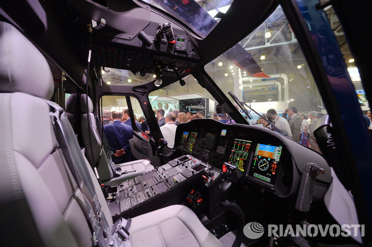 По словам председателя правления Ассоциации вертолетной индустрии Михаила Казачкова, данная выставка - крупнейшая в Европе.