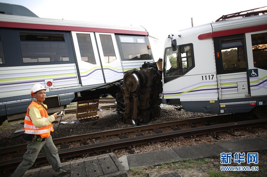 Число пострадавших в аварии поезда в Сянгане достигло 77 человек