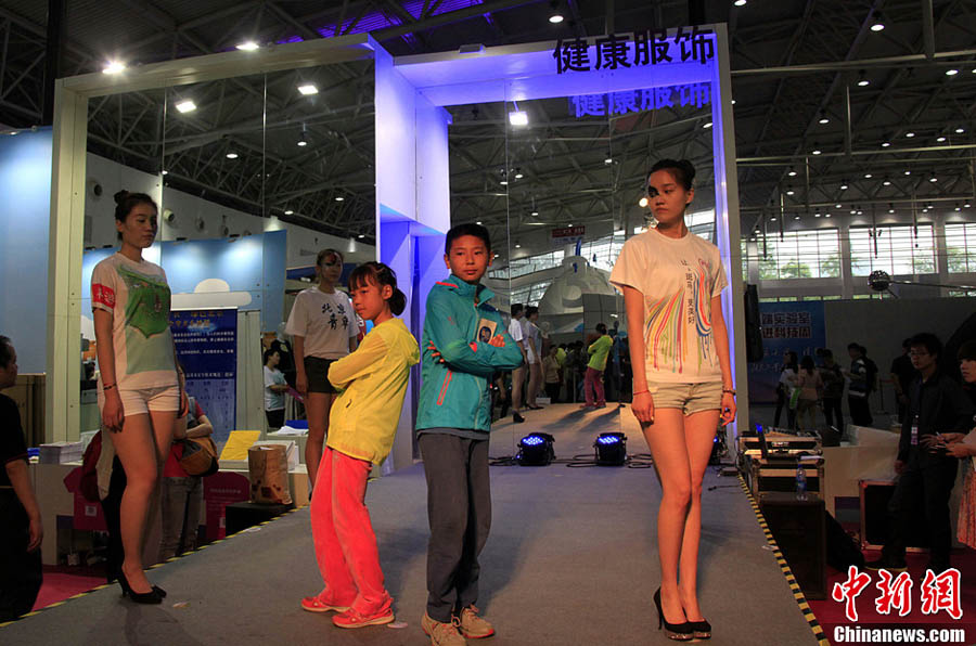В Пекине стартовала Всекитайская неделя науки и техники-2013
