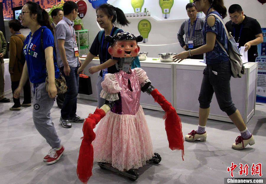 В Пекине стартовала Всекитайская неделя науки и техники-2013 (9)