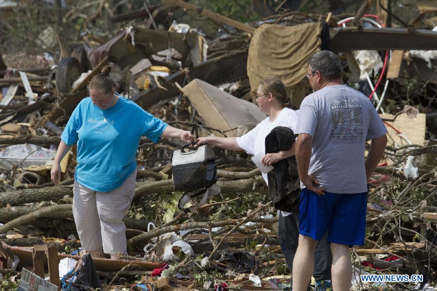Из-за торнадо в США погибло 37 человек (9)