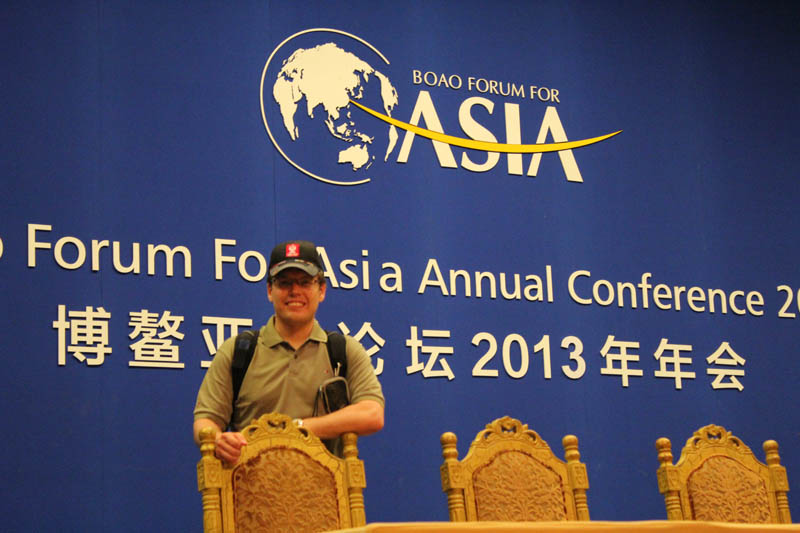 Иностранные журналисты посетили штаб-квартиру Боаоского азиатского форума (6)