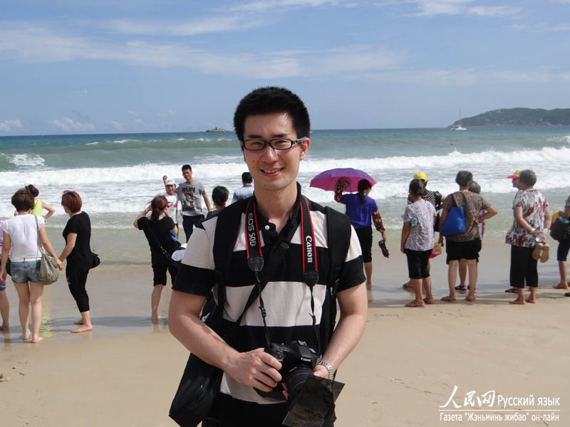 Бухта Ялунвань: море притягивает иностранных журналистов (19)
