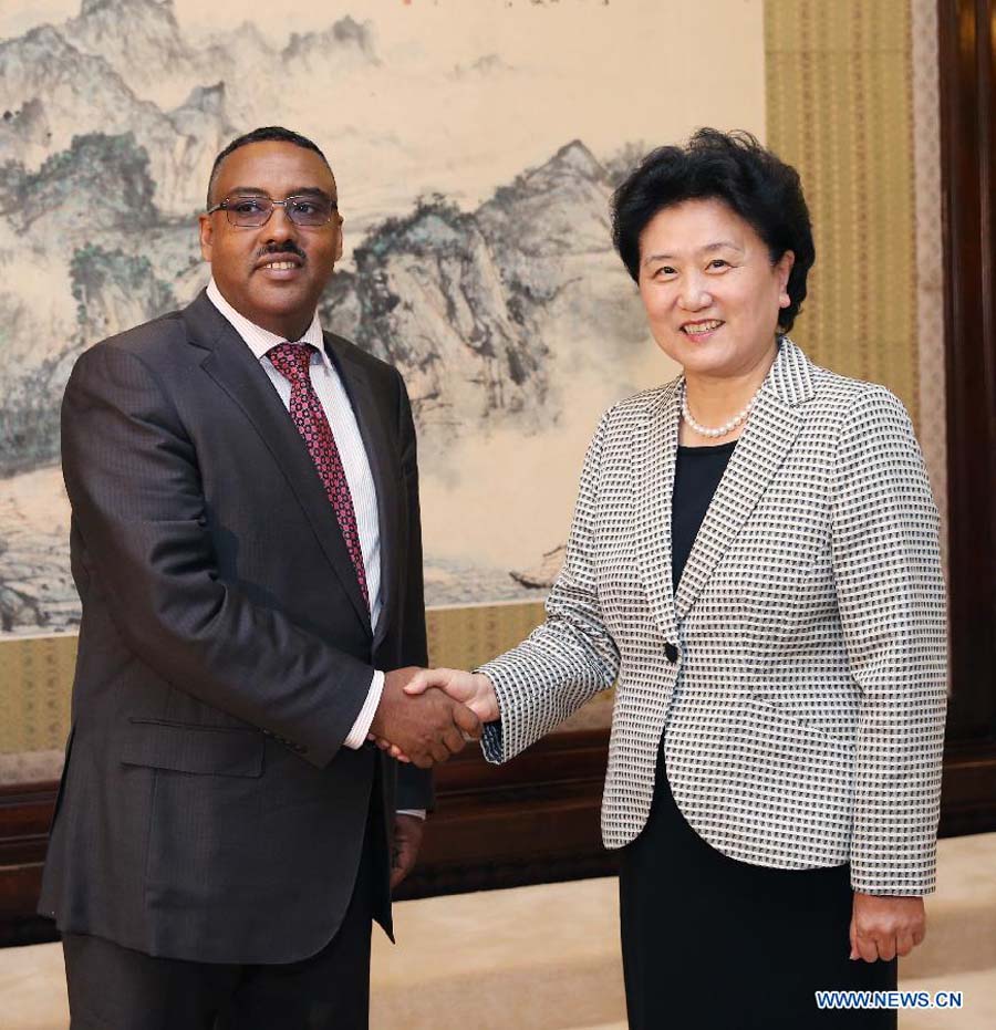 Лю Яньдун встретилась с заместителями премьер-министров Таиланда и Эфиопии (2)