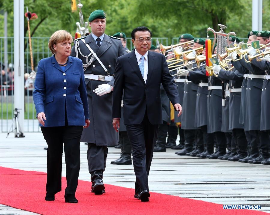 Ли Кэцян и Ангела Меркель договорились содействовать сотрудничеству и стратегическому партнерству (4)
