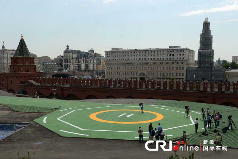 Вертолетная площадка на территории Кремля (4)