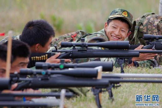 Китайские вооруженные полицейские выиграли два титула на чемпионате мира среди снайперов в Венгрии (4)