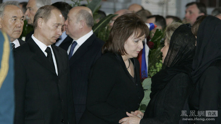 Владимир Путин с супругой в 2007 году
