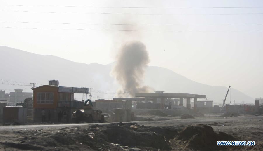 Боевики совершили нападение на аэропорт Кабула (4)