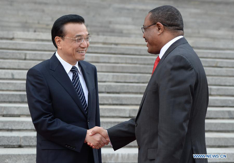 Ли Кэцян: надо продвигать китайско-эфиопское и китайско-африканское сотрудничество на новый уровень