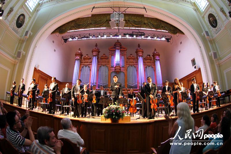 Ханчжоуский филармонический оркестр выступил в большом зале Московской консерватории