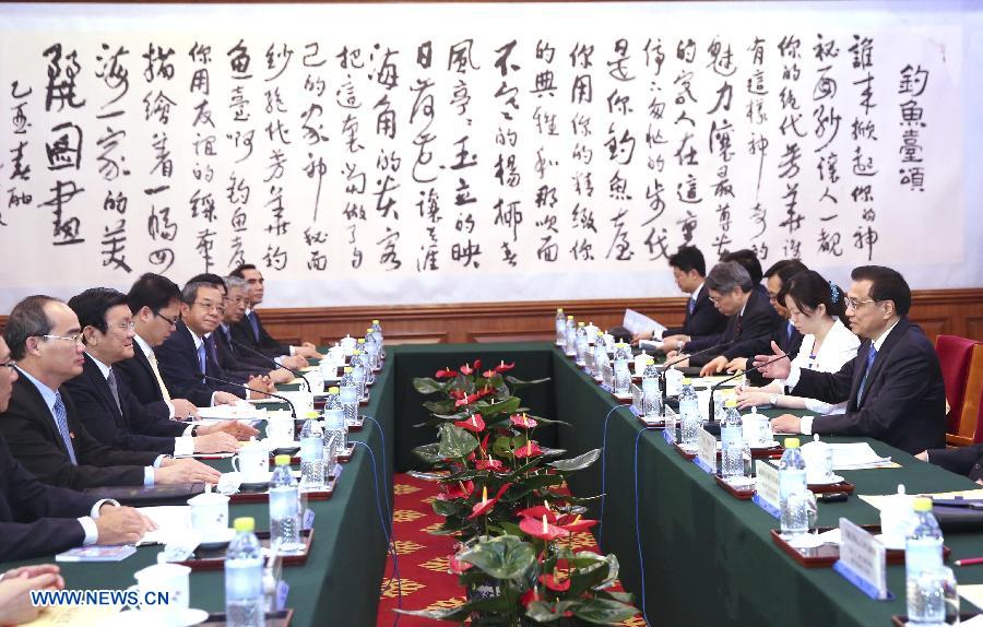 Ли Кэцян встретился с президентом Вьетнама Чуонг Тан Сангом (2)