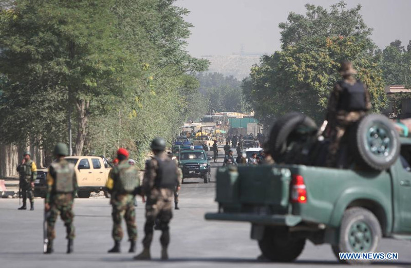 В Кабуле у резиденции президента Афганистана прогремели взрывы  (2)