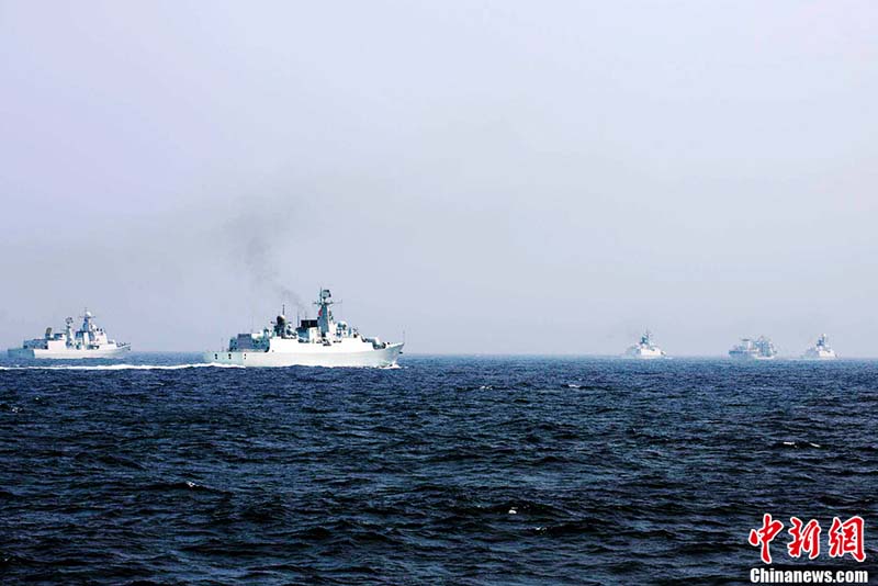 Отряд военных кораблей Китая прибыл во Владивосток для участия в российско-китайских маневрах (11)