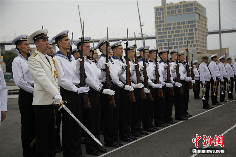 Отряд боевых кораблей ВМС Китая покинул Владивосток (3)