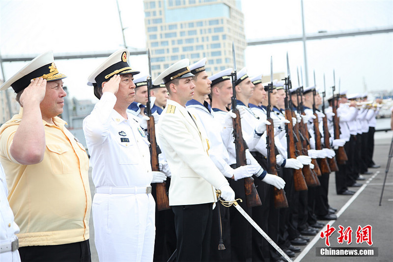 Отряд боевых кораблей ВМС Китая покинул Владивосток (2)