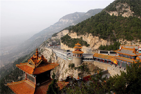 Идеальное место для проведения лета – горы Мяньшань в провинции Шаньси (11)
