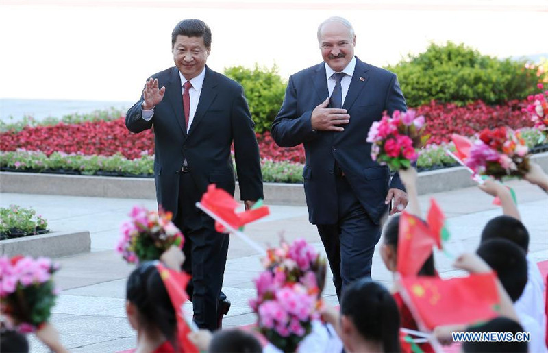 Си Цзиньпин и А. Лукашенко объявили об установлении китайско-белорусского всестороннего стратегического партнерства (2)