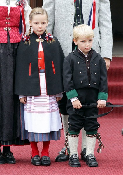 Милые фото королевских детей (24)