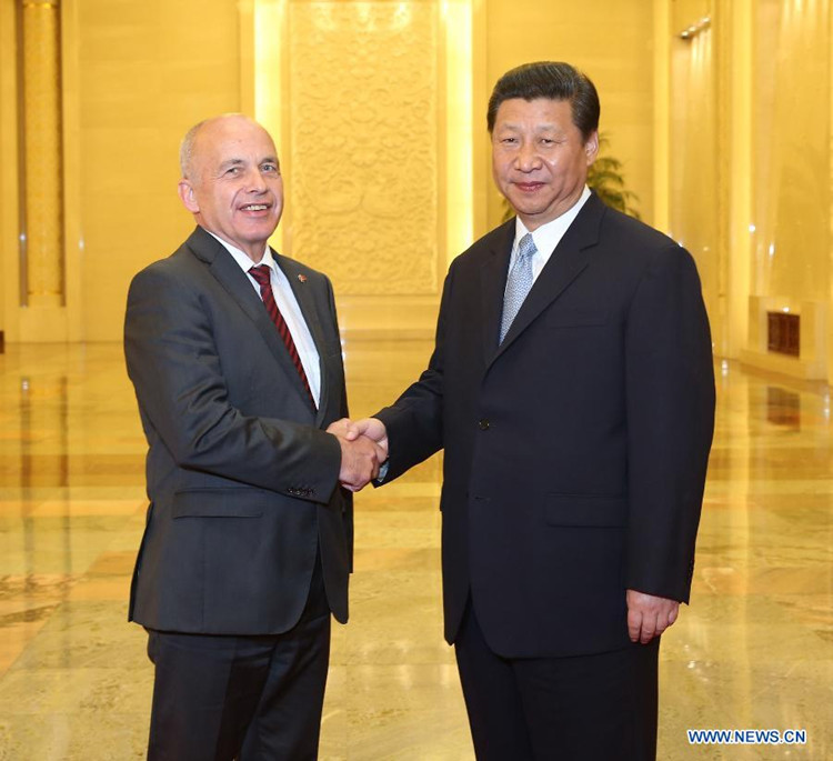 Си Цзиньпин призвал к углублению сотрудничества Китая и Швейцарии в разных областях