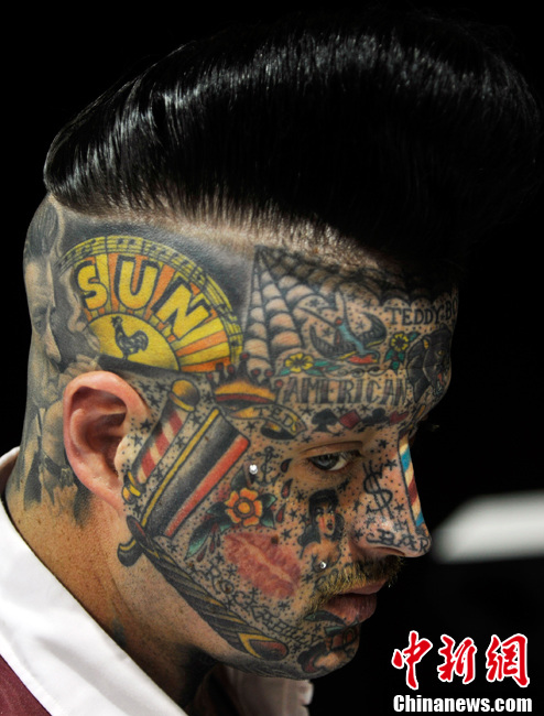 В Лос-Анджелесе прошла Выставка татуировок-2013 (3)