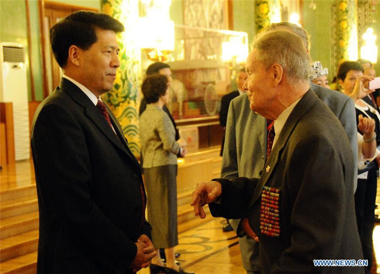 Прием по случаю дня образования НОАК в посольстве Китая в России