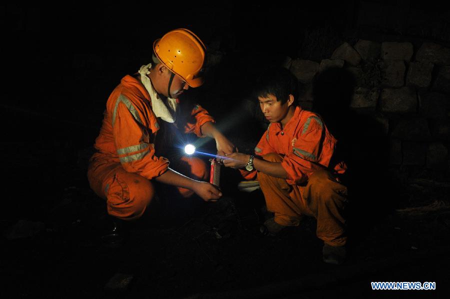 10 человек погибли в результате пожара на одном из серных рудников провинции Шэньси (2)
