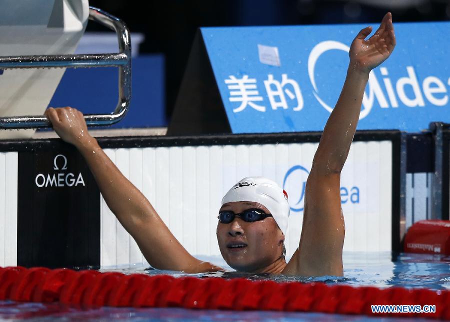 Лю Цзигэ завоевала "золото" в плавании на 200 м баттерфляем на 15-м чемпионате мира по водным видам спорта (6)