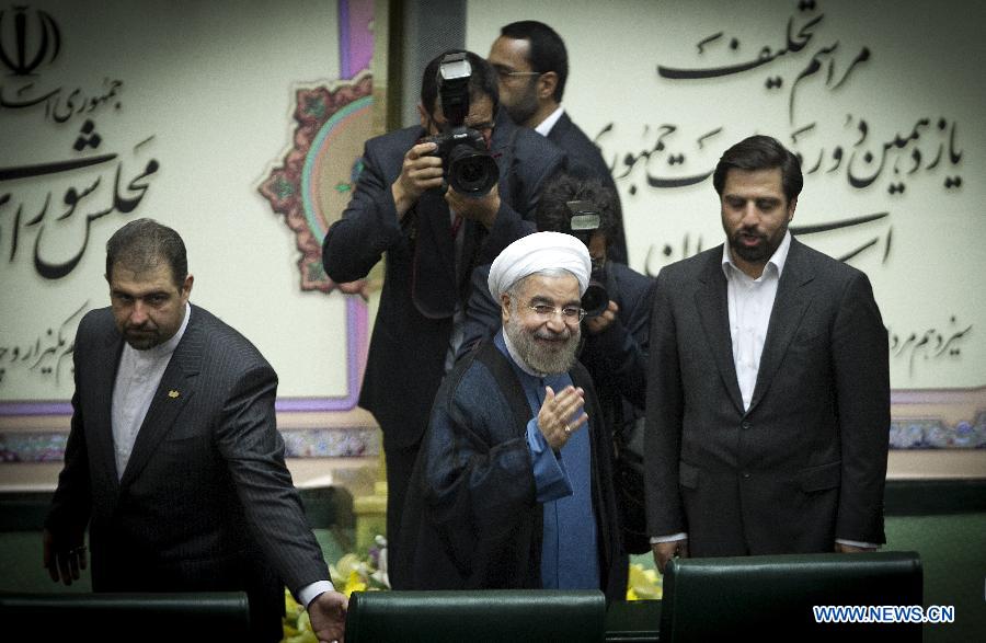 Новый президент Ирана приведен к присяге