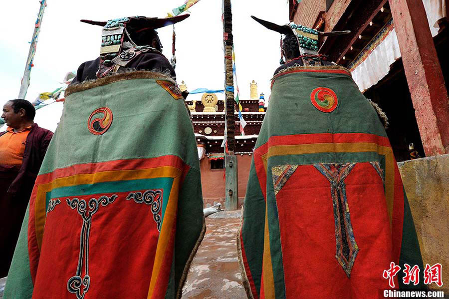 Тибетский наряд Пулань, распространенный тысячу лет назад (5)