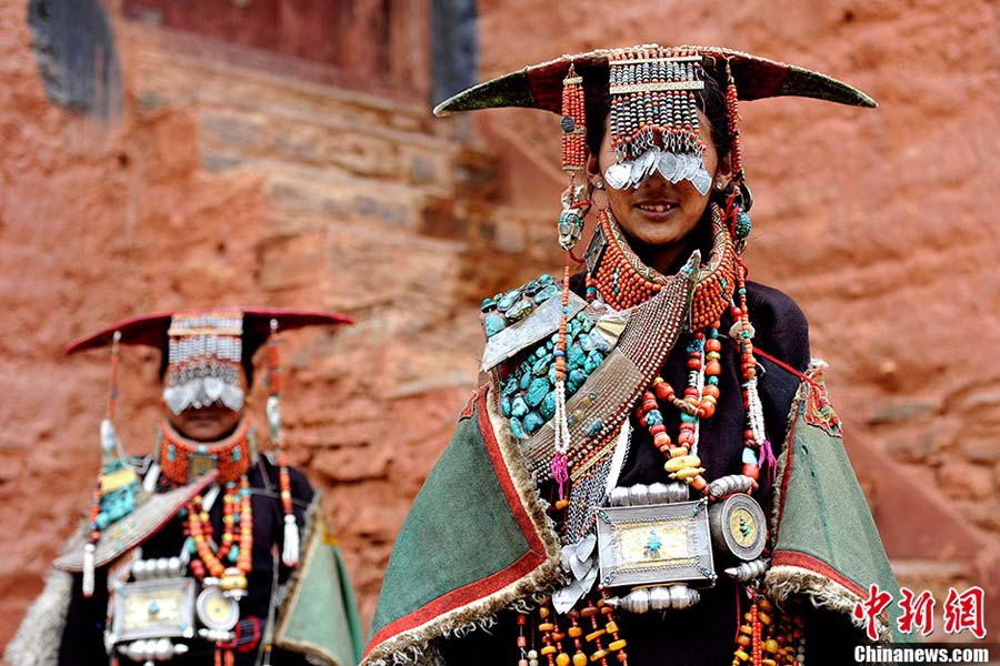 Тибетский наряд Пулань, распространенный тысячу лет назад