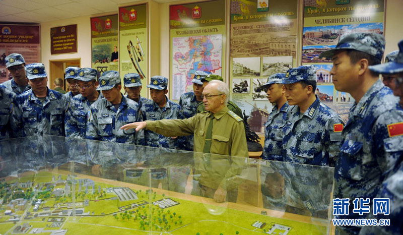 Культура установила мост дружбы: боевые группы китайских ВВС посетили российский военный музей в перерыве между тренировками (2)