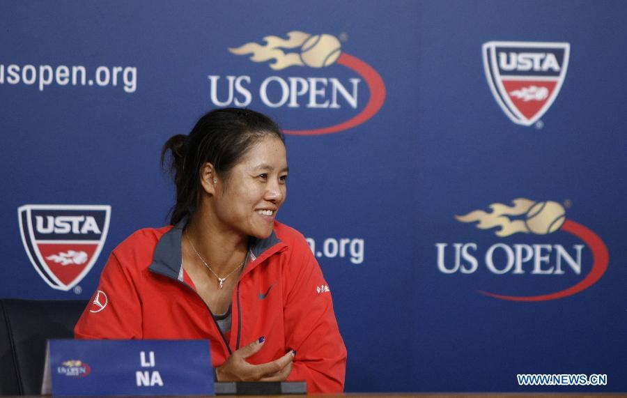 Белоруска О. Говорцова проиграла китаянке Ли На в первом круге открытого чемпионата США по теннису (6)