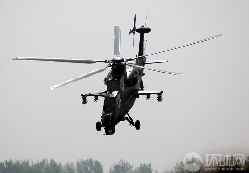 Боевой вертолет «Учжи-10» совершил сальто, техника которого сопоставима с американским вертолётом «Апач» (14)