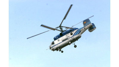 Гостям МАКС показали, как эффектно вертолеты умеют тушить пожары