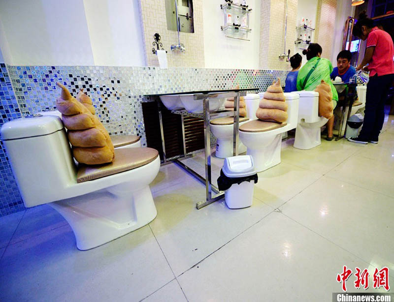 Первый ресторан в стиле уборной открылся в городе Тайюань провинции Шаньси (2)