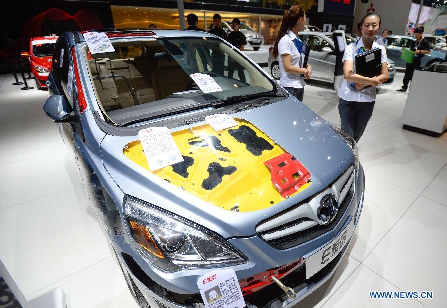 Открылся Чэндуский международный автосалон-2013 (5)