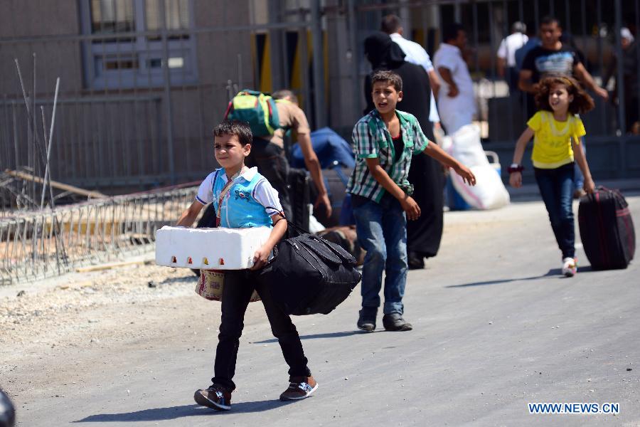 За прошлую неделю число сирийских беженцев в Турции увеличилось почти на 10 тыс человек