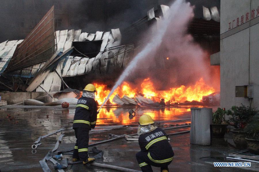 5 человек погибли в результате пожаров на заводах в Восточном Китае