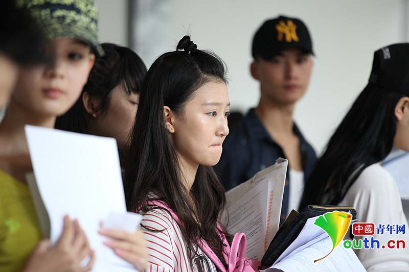 Пекинская академия кинематографии объявила о начале занятий, многие ученики - настоящие красавцы и красавицы (3)