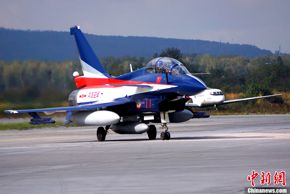 Пилотажная группа «Баи» ВВС НОАК вернулась из Москвы в Китай