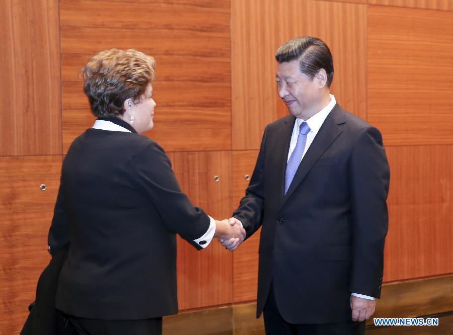Председатель КНР Си Цзиньпин встретился с президентом Бразилии Дилмой Роуссефф