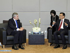 Ли Кэцян встретился с экс-премьером Великобритании Г. Брауном 
