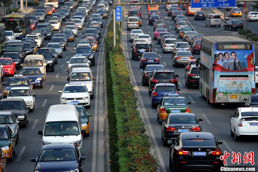 В Пекине начался «месяц транспортных пробок» (6)